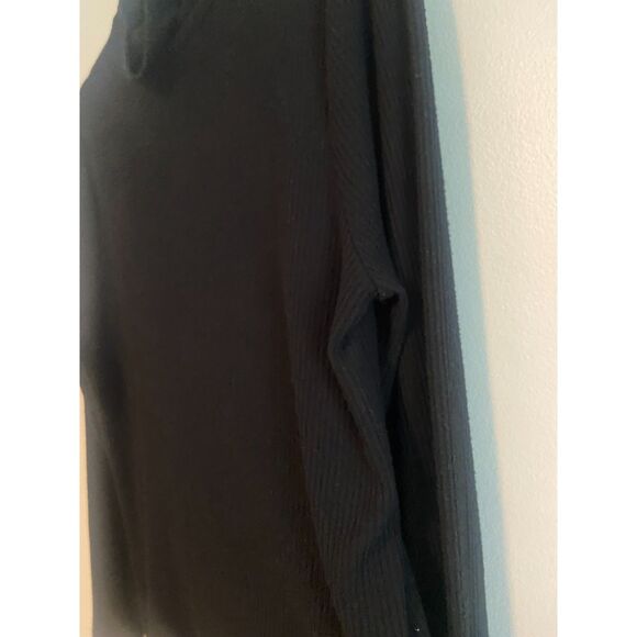 Faherty Legend Rib Roscoe Turtleneck Top Size XL Black Ribbed Viscose - Picture 5 of 7
